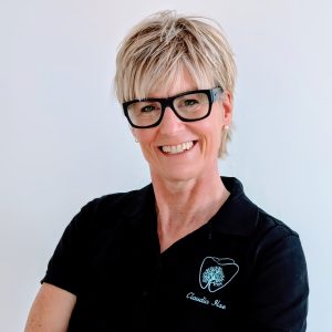 Zahnarzt Schlobohm Niederntudorf - Claudia